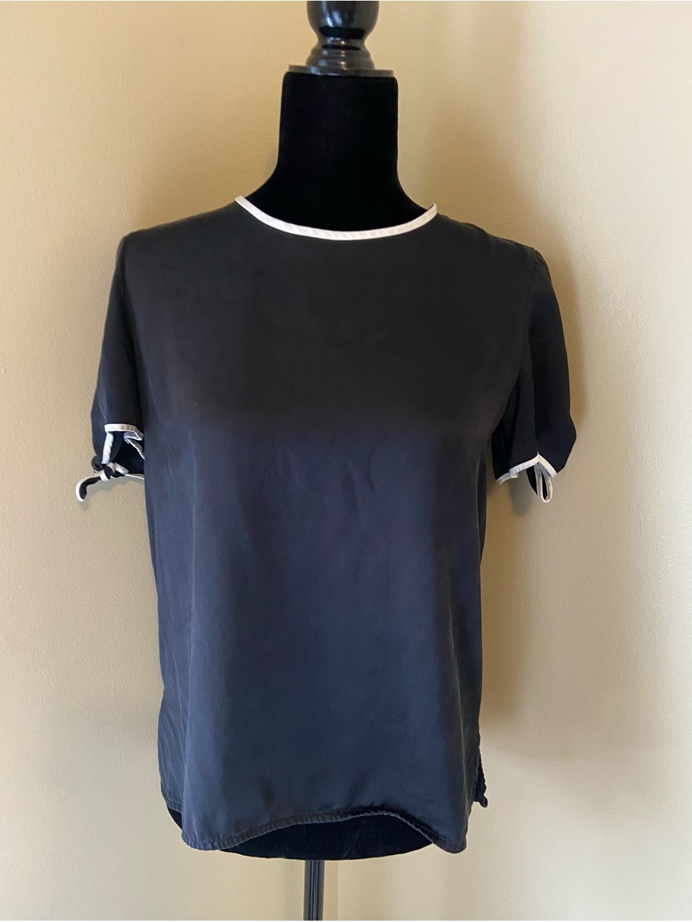 MaxMara Black Short-Sleeve Blouse with White Trim